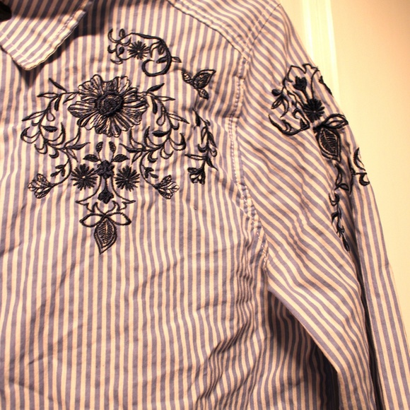 Blue & White Striped Button-down Shirt with floral embroidery - Picture 7 of 8